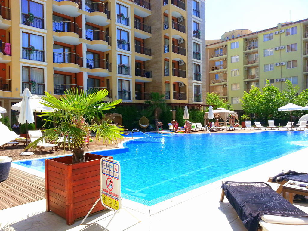 Menada Harmony Suites Apartments Солнечный берег Экстерьер фото